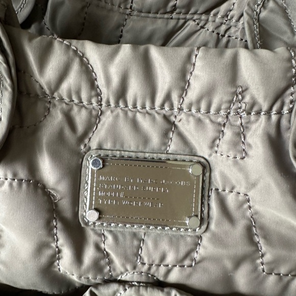 Marc Jacob’s quilted nylon diaper bag - Picture 5 of 5